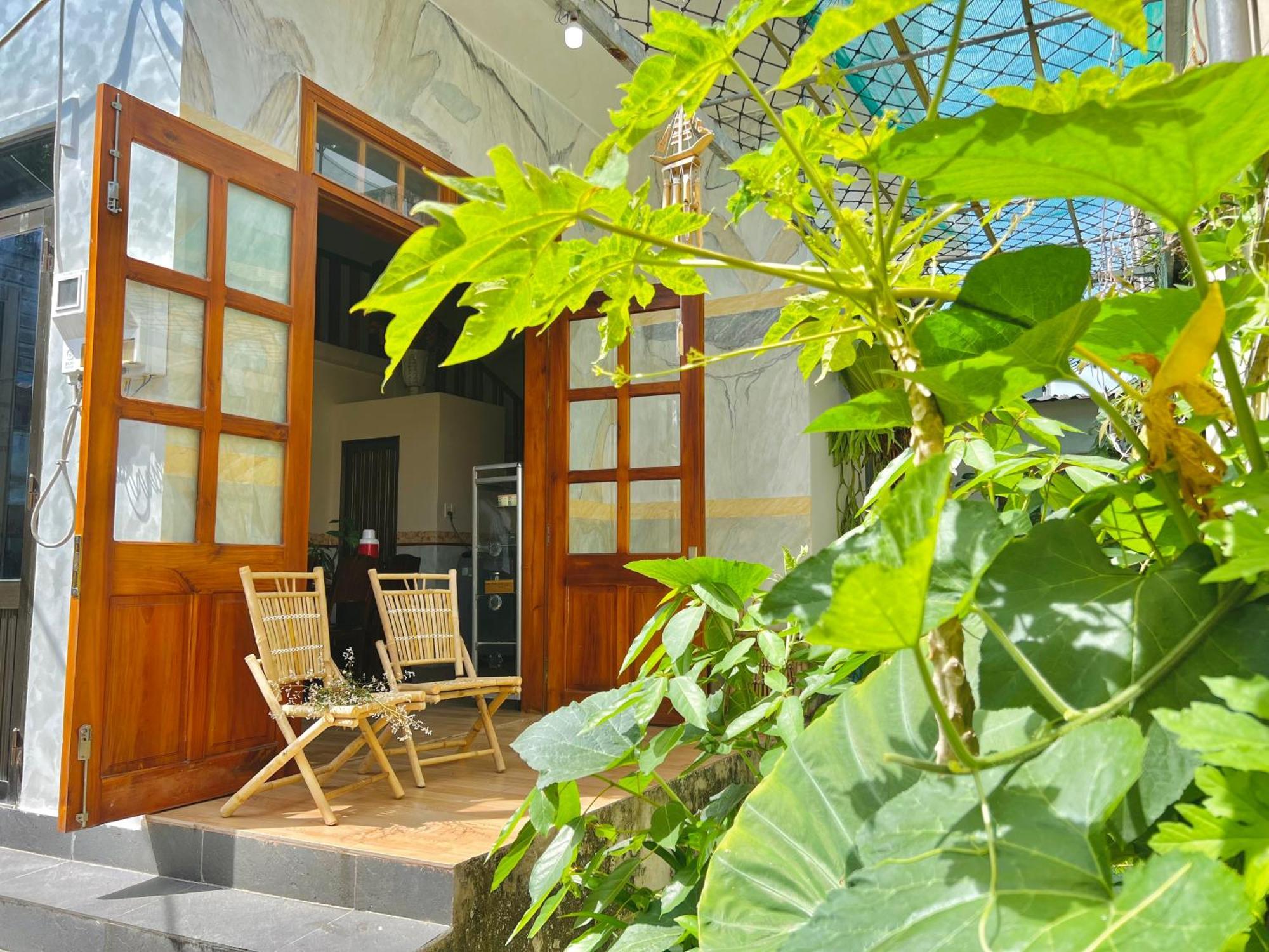 Nhà Qui Bản Apartamento Duong Dong Exterior foto